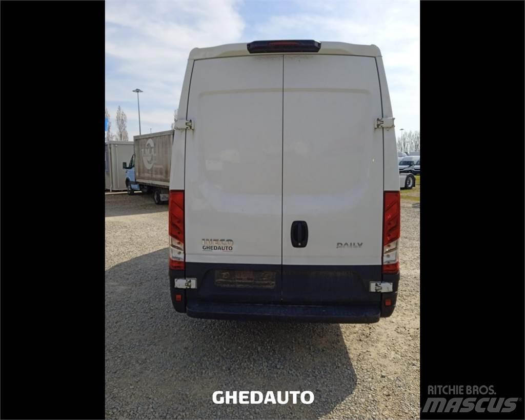 Iveco 35S16S V Jakeluautot
