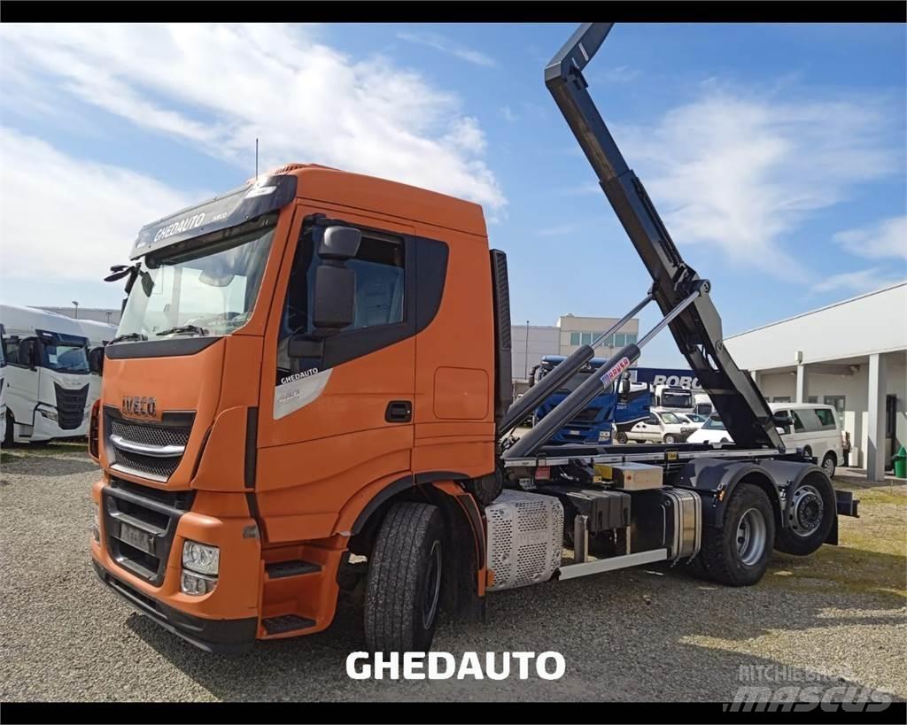 Iveco AS260S48Y/PS Umpikorikuorma-autot