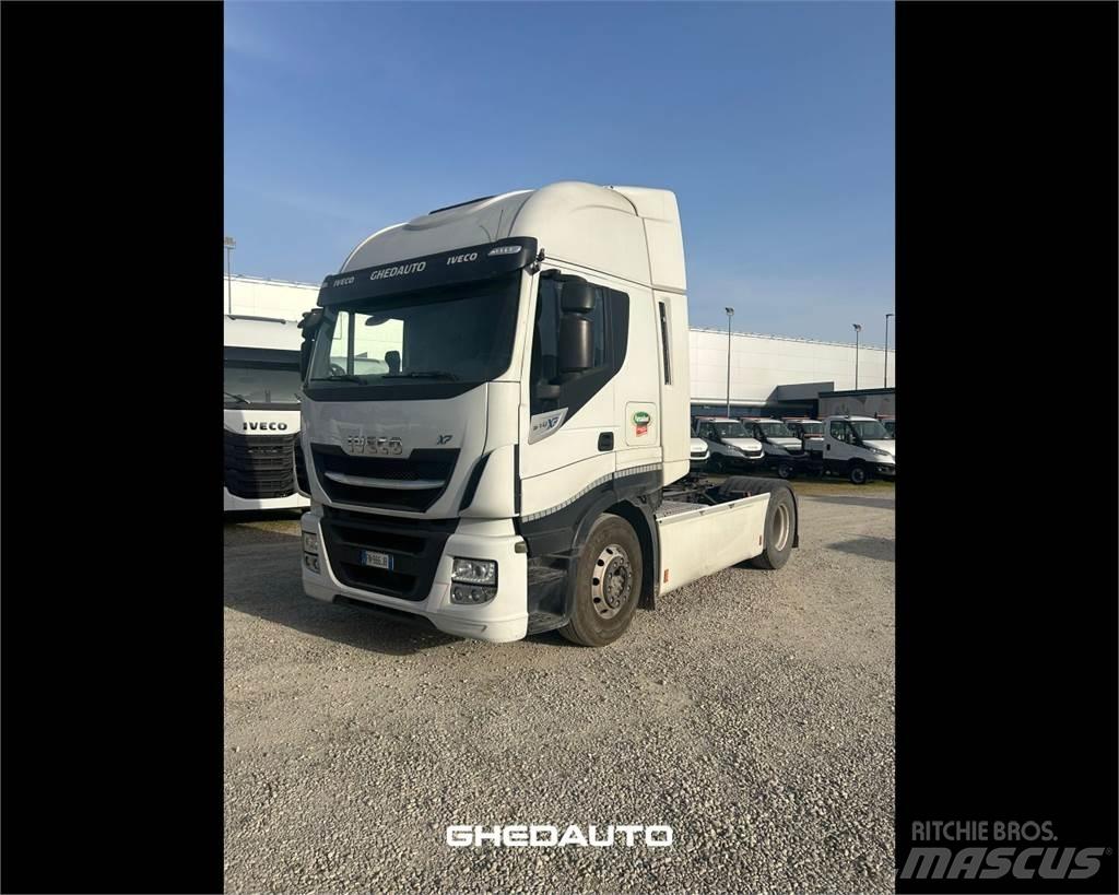 Iveco AS440S48 Umpikorikuorma-autot