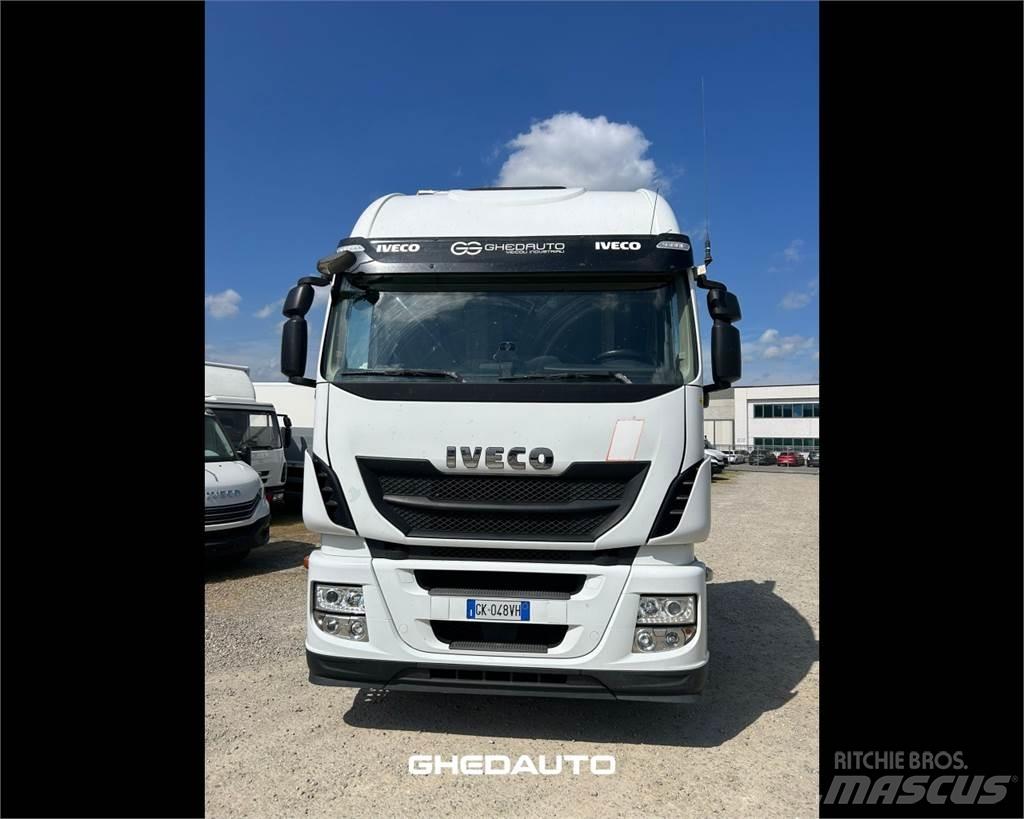 Iveco AS440S48T/P Umpikorikuorma-autot