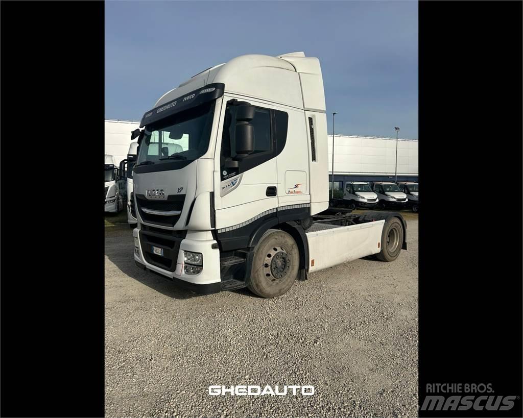 Iveco AS440ST Umpikorikuorma-autot