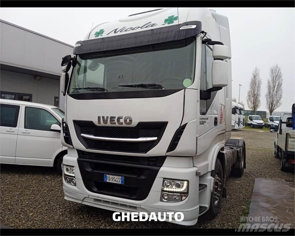 Iveco AS440ST/P Umpikorikuorma-autot