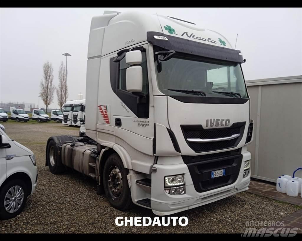 Iveco AS440ST/P Umpikorikuorma-autot