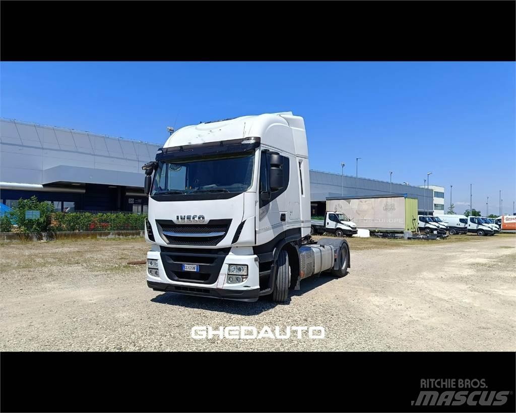 Iveco AS440ST/P Umpikorikuorma-autot