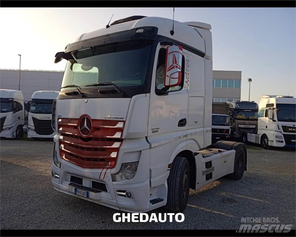 Mercedes-Benz ACTROS Umpikorikuorma-autot