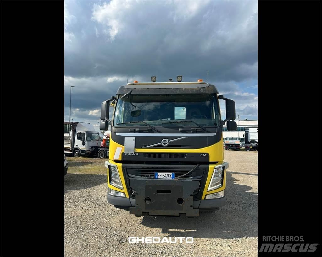 Volvo TRUCKS VOLVO Umpikorikuorma-autot