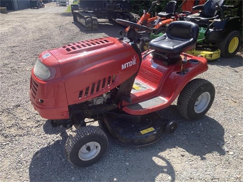 MTD RF 125 Taajamatraktorit