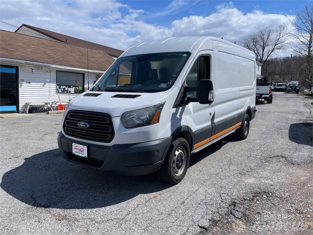 Ford Transit Pakettiautot