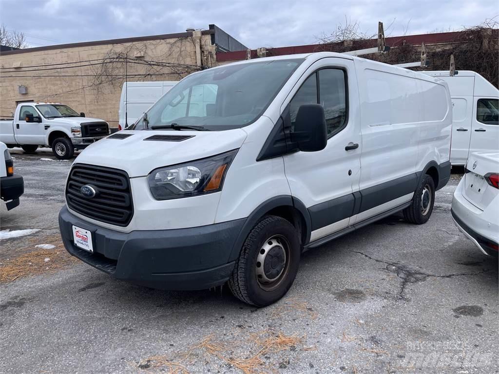 Ford Transit Pakettiautot