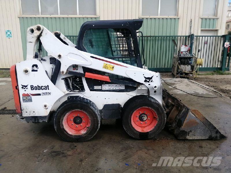 Bobcat S590 Pyöräkuormaajat