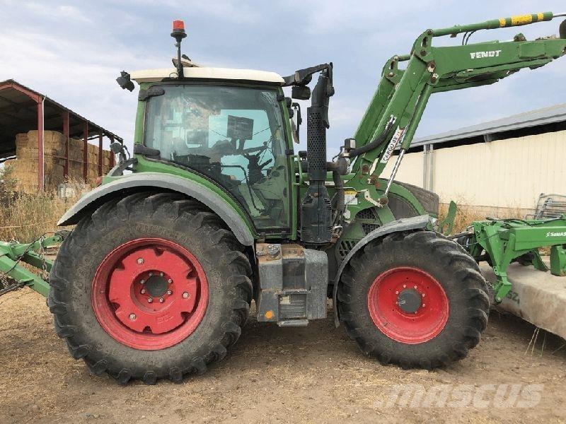 Fendt 516 VARIO Traktorit