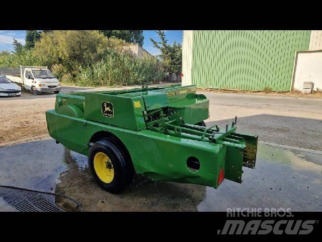 John Deere 359 Kanttipaalaimet