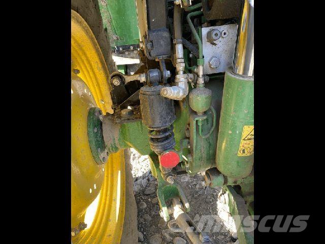 John Deere 5090R Traktorit