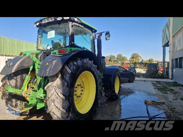 John Deere 6170 R Traktorit