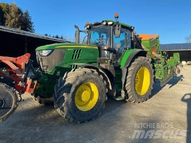 John Deere 6195 M Traktorit