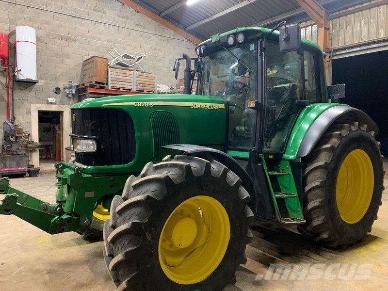 John Deere 6920 S Traktorit