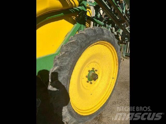 John Deere 824 SE Hinattavat ruiskut