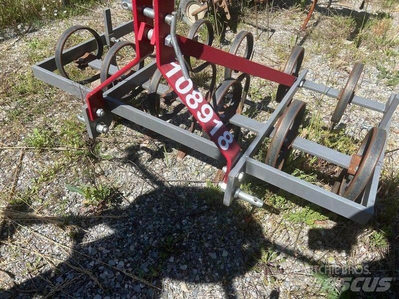 Morgnieux VSR 11 Riviväliharat