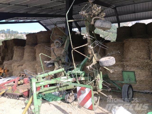 Stoll SPEED 680 Pöyhimet ja haravat