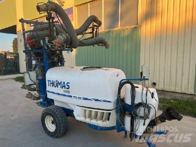 Thomas TTZ 800 Hinattavat ruiskut