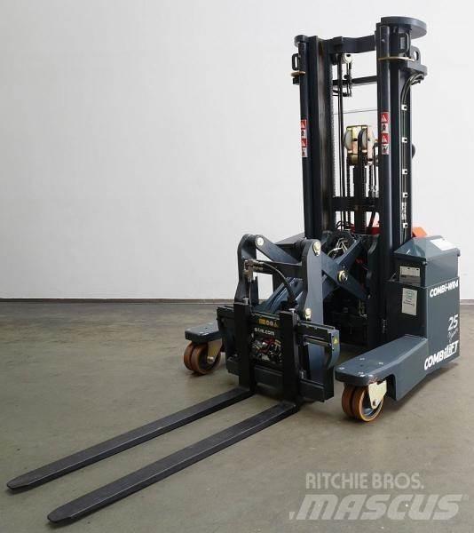 Combilift WR4 Nelitietrukit