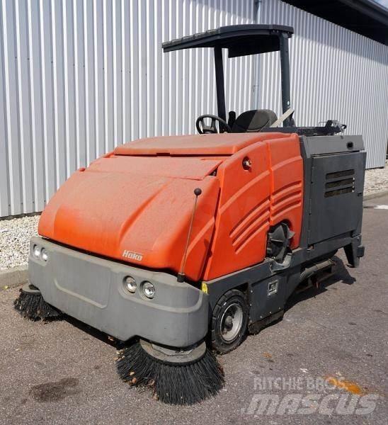 Hako 1800 LPG Pesu- ja lakaisukoneet