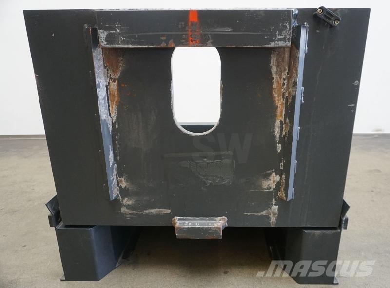 Linde T 30 131 Lavansiirtotrukit