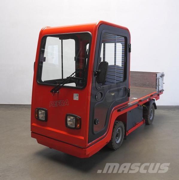 Pefra 610 Vetotrukit