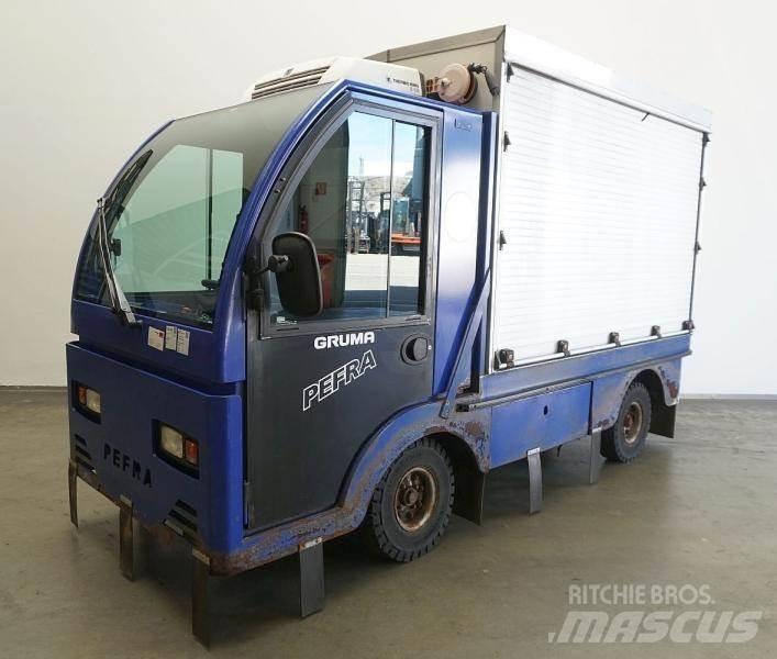 Pefra 615 Vetotrukit