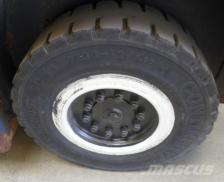 Still R07-25 Towing trucks