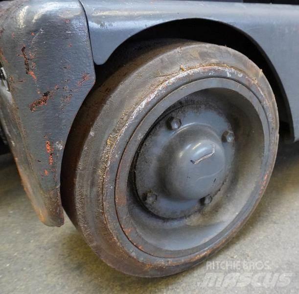 Toyota 6FBRE12 Työntömastotrukit