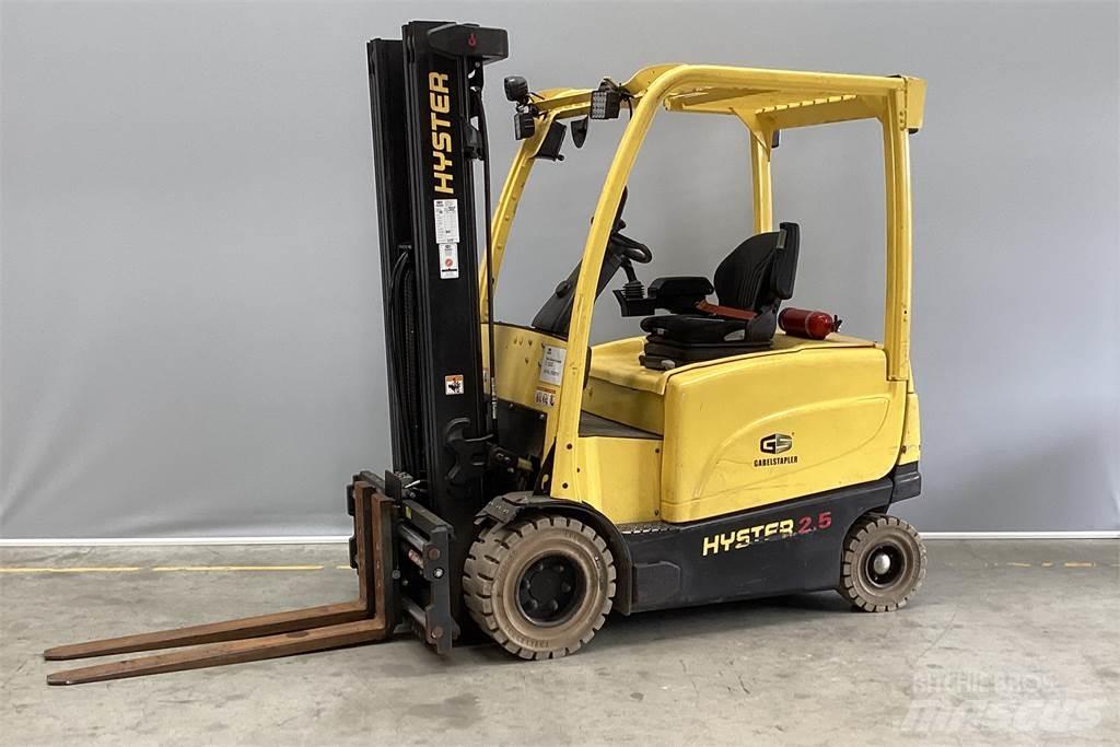 Hyster J2.5XN Sähkötrukit