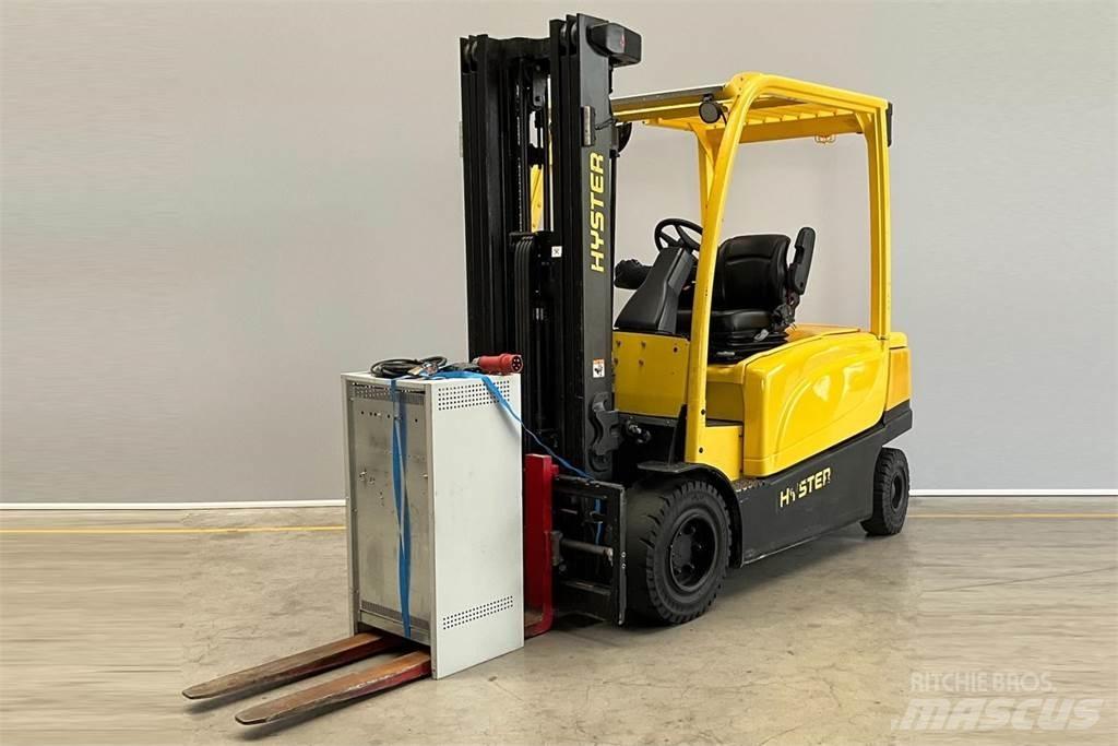 Hyster J3.5XN Sähkötrukit