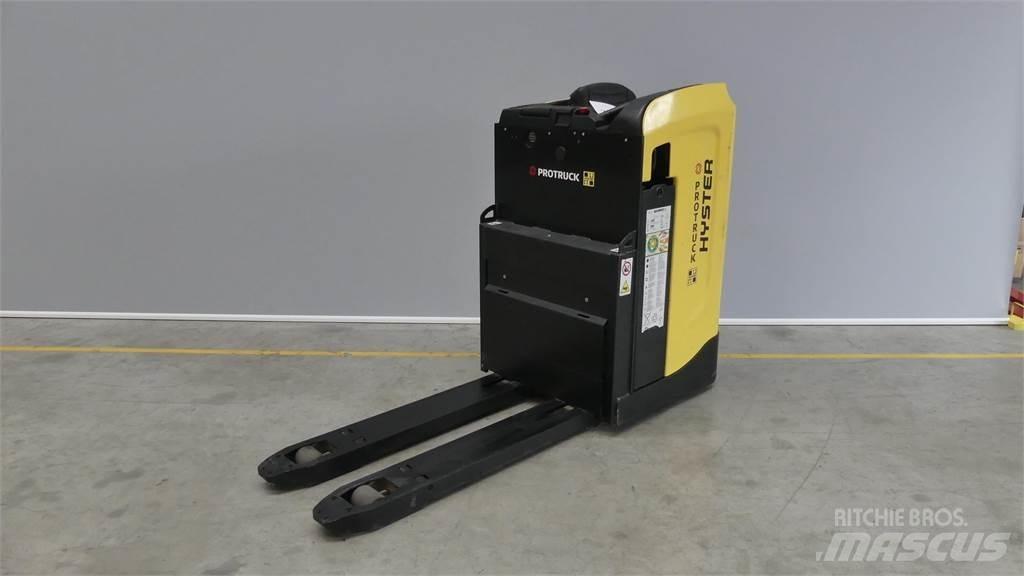 Hyster RP2.0N Ajettavat pinoamisvaunut
