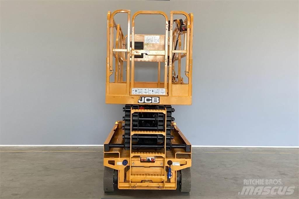 JCB S3246E Saksilavat