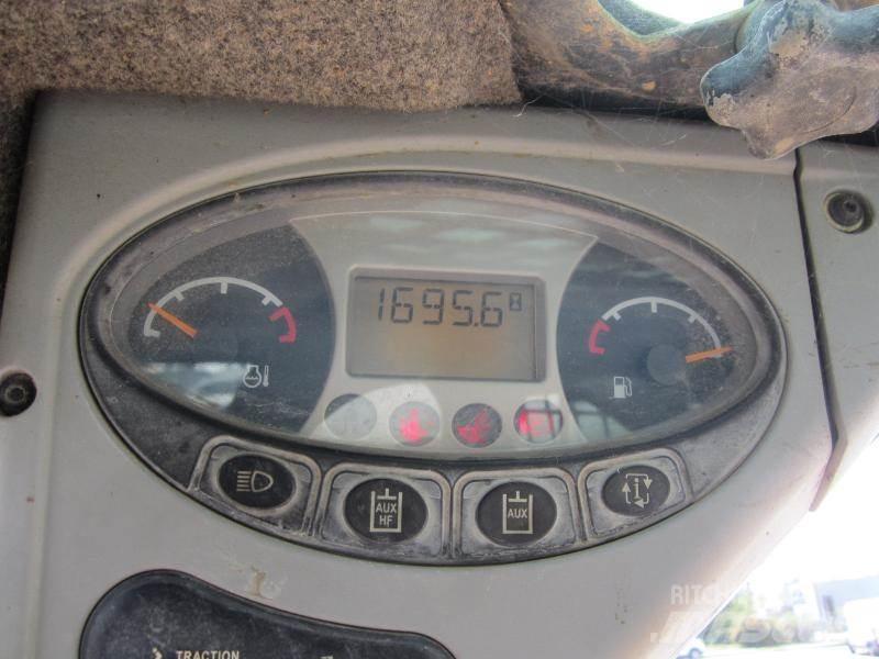 Bobcat S130 Pienkuormaajat