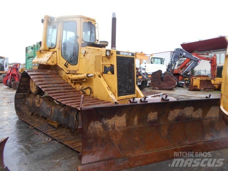CAT D5HLG Telaketjupuskutraktorit