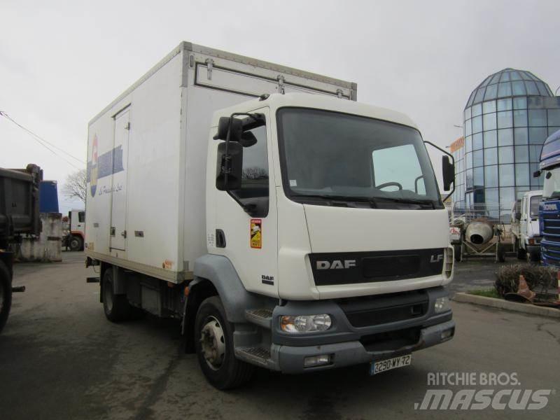 DAF LF 220 Eläinkuljetusautot