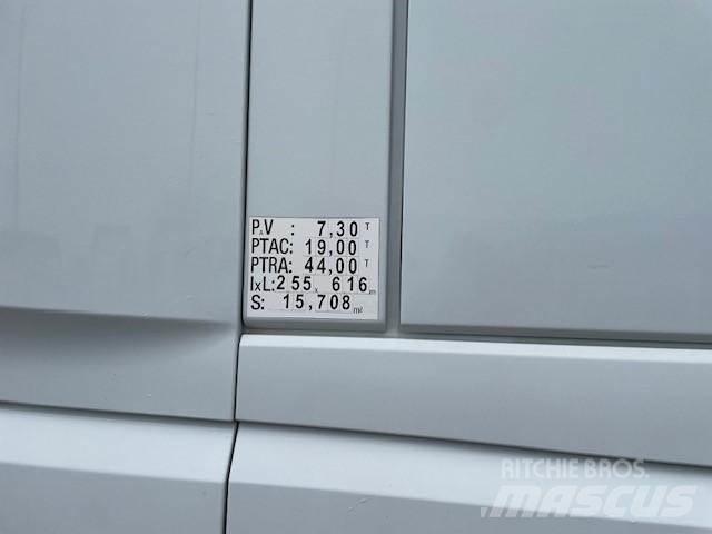 DAF XF 460 Vetopöytäautot