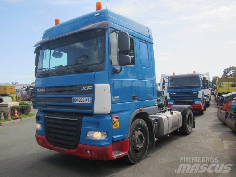 DAF XF105 460 Vetopöytäautot