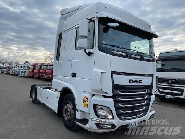 DAF XF105 460 Vetopöytäautot