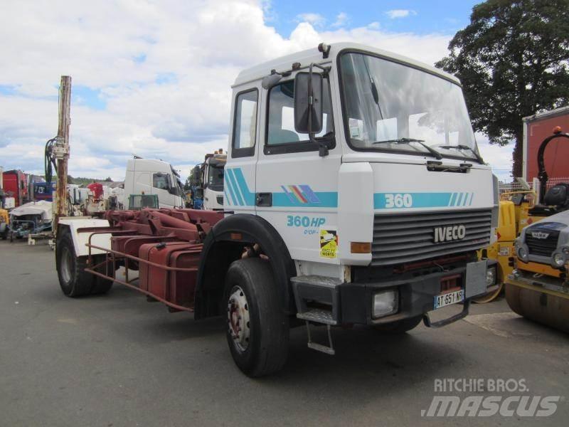 Iveco Unic Vaihtolava-autot