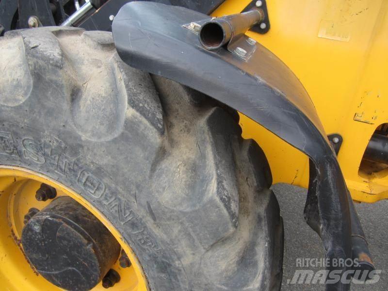 JCB 406 Pyöräkuormaajat