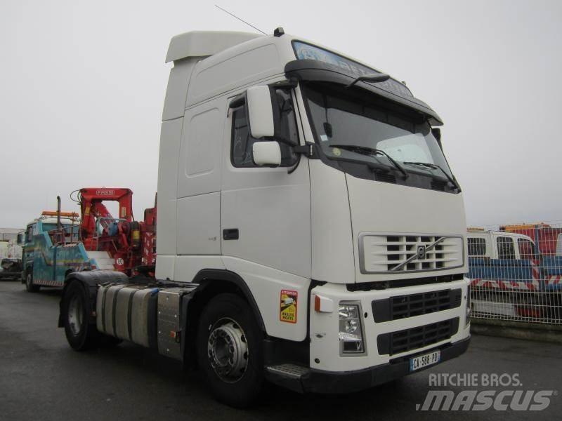Volvo FH 440 Vetopöytäautot