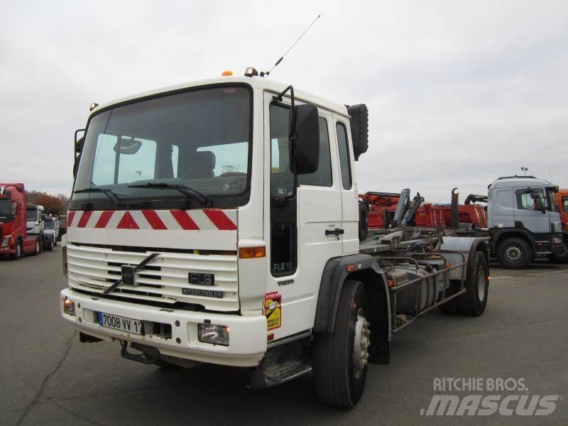 Volvo FL6 19 Vaihtolava-autot