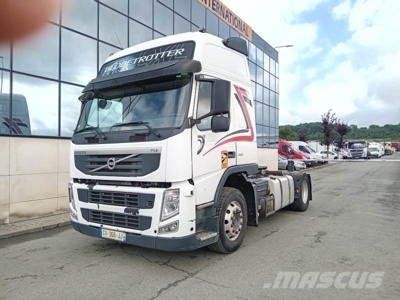 Volvo FM 450 Vetopöytäautot