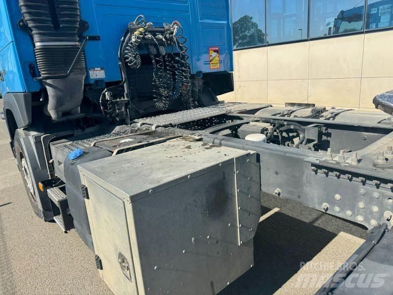 Volvo FMX 450 Vetopöytäautot