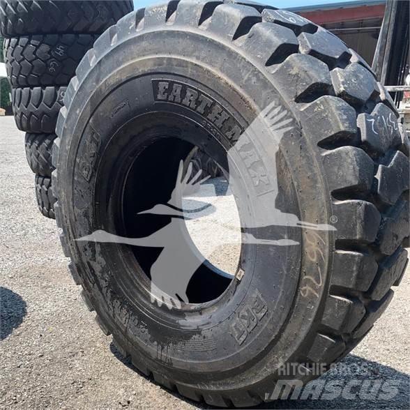 BKT 20.5R25 Renkaat ja vanteet