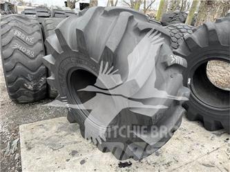 Nokian 28LR26 Renkaat ja vanteet