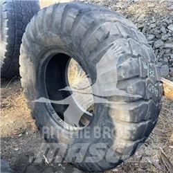 Toyo 17.5R25 Renkaat ja vanteet
